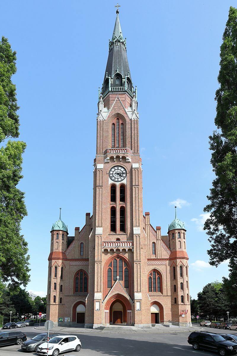 Donaufelder-Pfarrkirche-Floridsdorf